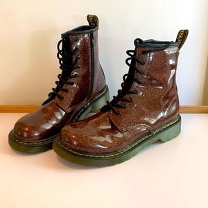 Brand new doc marten boots✨✨✨